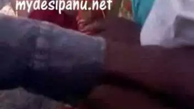 Mallu village bhabi first time fucked by neighbor MMS