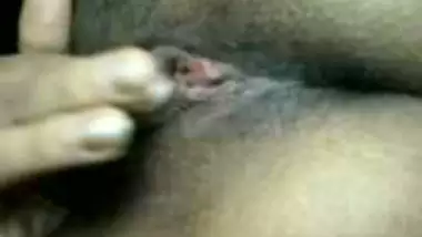 Horny Desi Girl Masturbating