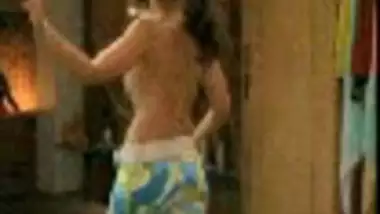 Kareena kAPOOR REAL NUDE DONT MISS IT