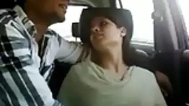 Indian couple in car gets naughty