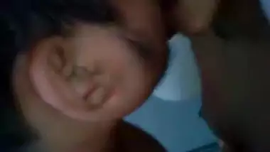 Hindi sex videos of a famous model in Delhi