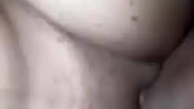 My wife moans while i eat her pussy