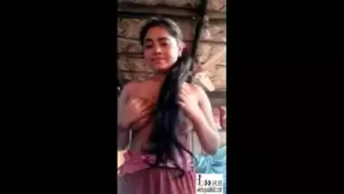 Topless Telugu girl exposing her hot tits