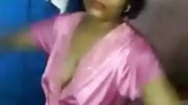 chennai tamil call girl dancing with out bra (hot)