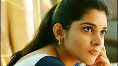 Niveda Thomas cum tribute