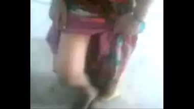 rajastani.wife.spread.pussy.avi