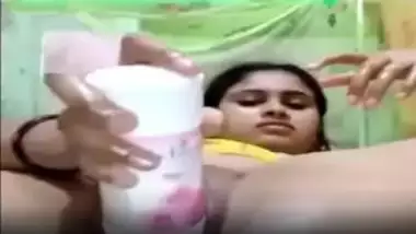 Sexy south indian wife masturbating with bottle