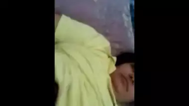 RADHIKA LEAKED VIDEO~GIVING BLOWJOB IN BOYS HOSTEL (HINDI AUDIO)