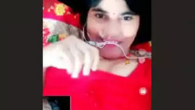 Hot Punjabi Girl Showing Her Big Boobs On Video Call