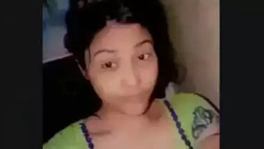 Beautiful Cute Bangladeshi Girl Showing Make Video for Bf