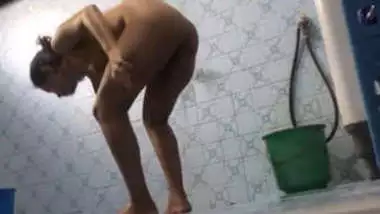 Lankan Tamil Wife Bathing and Fuckeding