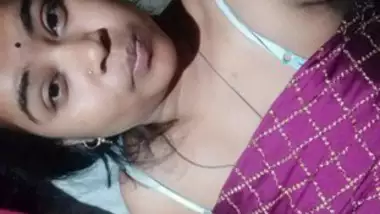 Sexy Odia Girl Showing Her boobs and Pussy On Video Call