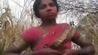 Village bhabhi fucking in Jungle