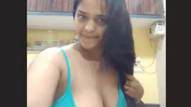 Desi Horny Huge Booby Girl 4 Videos Part 1