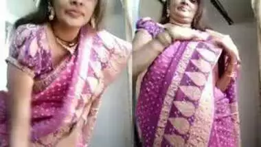 Desi village wife riba show her body n make video for her husbend