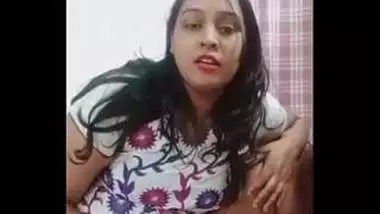 Desi cute girl sex with her jija in hotel