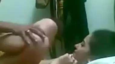 Dost ki beautiful bahan se hot chudai ka mms porn video