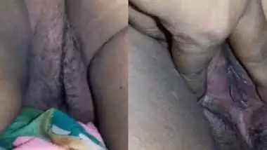 Sleeping Indian bhabhi’s pussy