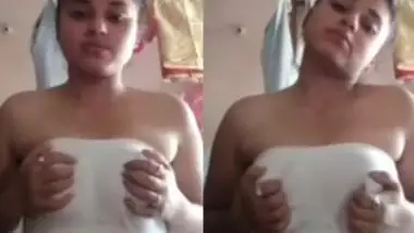 Cute Desi Girl SelfMade Video 2Clip