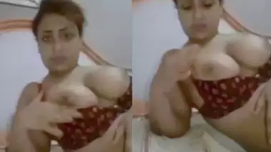 Arab Hot Housewife plaing with her Big Boobs