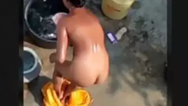 Desi Bhabi Outdoor Bath Recorded By Debar