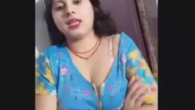 AKM boudi live show on video call