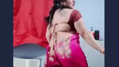 Desi hot bhabi tiktok video dance 1