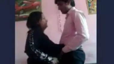 Desi muslim aunty fuck his bf