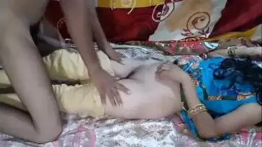 Desi Porn Showing Drilling Butt And Pussy Of Hottie