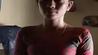 Skinny Indian Bhabhi teases curious cameraman with her small XXX tits