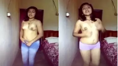 Cute Desi gal shows XXX assets and even has quick solo sex in bed