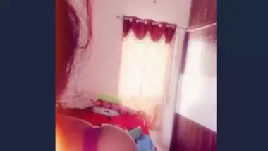 Indian cute girl vert hot tiktok video-3