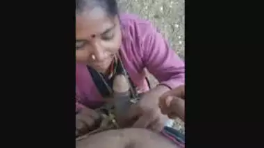 Desi Village Bhabhi Blowjob