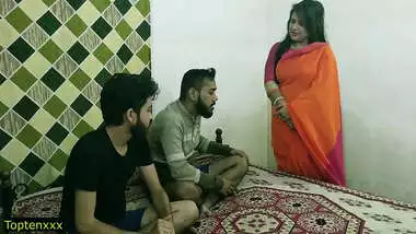 Indian hot xxx threesome sex! Malkin aunty and two young boy hot sex! clear hindi audio