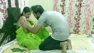 I fucked My friends wife while she is alone INDIAN