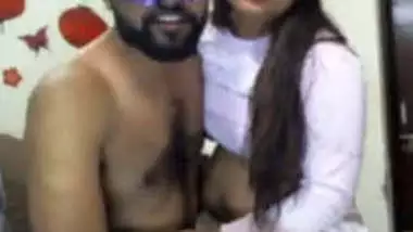 Indian Sexy Couple Fucking Live For Money