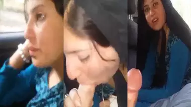 Beautiful Pathani girl sucking dick of her boyfriend in car