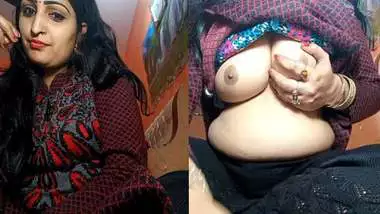 Sexy Desi Bhabhi shows her cute boobs