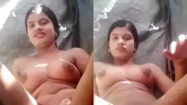 Beautiful Indian village girl pussy fingering selfie video