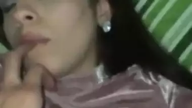 Paki DDrunk Naseema didi Horny fuk her panty in her MOuth