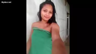 cute bhabhi teasing seducing