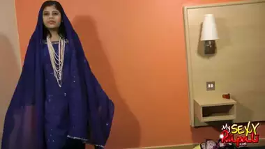 Desi pretty Rupali using a toy masturbating