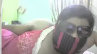 Indian Chubby Girl Strip On Cam.