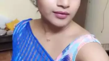 Mallu girl Lying in Bed