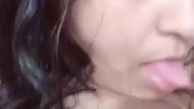 Desi bhabi sexy boobs