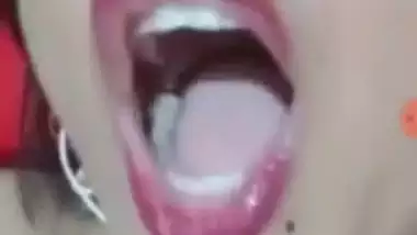 Beautiful Horny Bhabi Masturbating