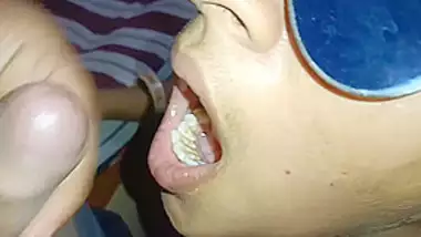 Indian Whife Blowjob And Cumshot