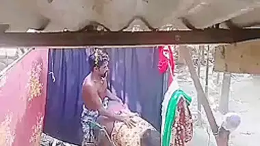 Desi Aunty And Desi Bhabhi In Bangladeshi Bhabhi Fucking By Debat