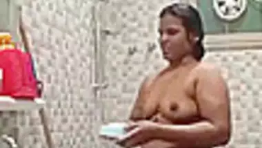 Desi Aunty Bathroom Selfie Video