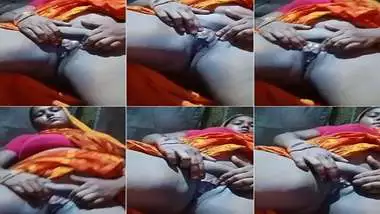 Unsatisfied village bhabi black pussy show